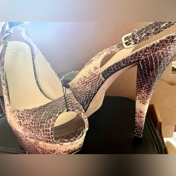 🔥STUART WEITZMAN Grey Snake Platform Sling Back Open Toe Vevey Heels Pumps 8US - Picture 5 of 11